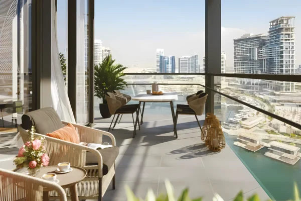 The Crestmark 8