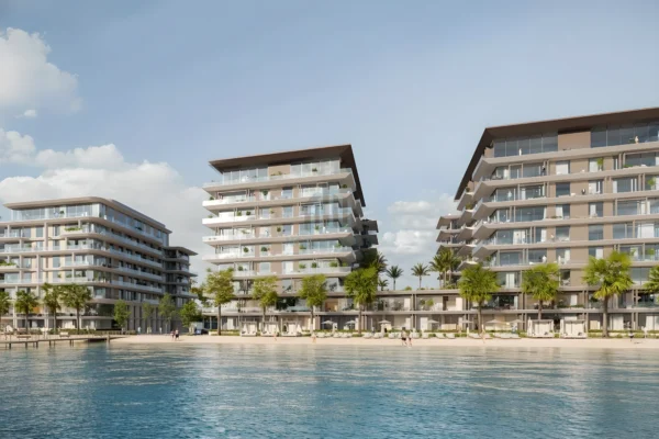 Spacious 1 Bedroom with Balcony | Canal View 4