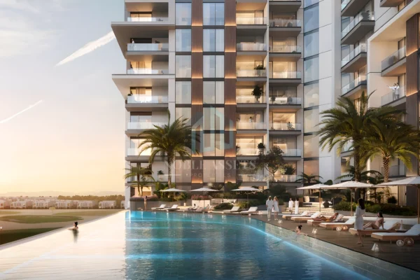 Charming 1 BR in Al Hamra Greens with Park View 4
