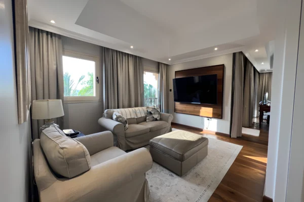 4BR Villa| Upgraded | Premium Al Hamra Living 19