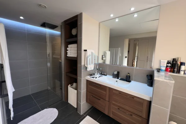 4BR Villa| Upgraded | Premium Al Hamra Living 21