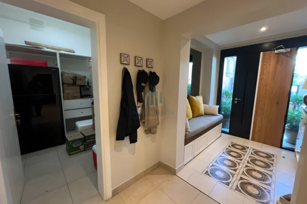 4BR Villa| Upgraded | Premium Al Hamra Living 5