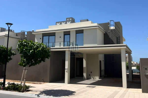 17 % Below OP | 4BR Beachfront Villa | Falcon Island 3