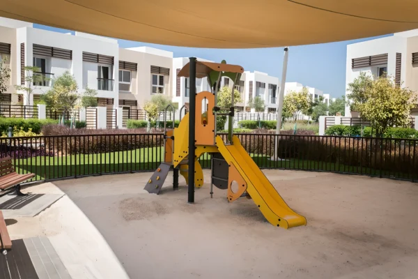 2 Bedroom Premium Family Location | No Commission 3