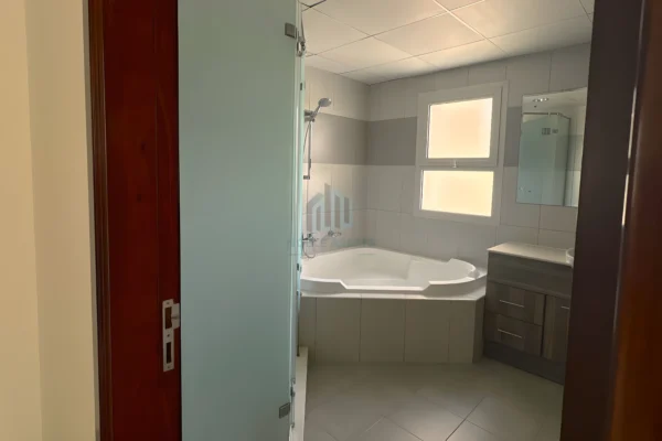 Spacious Villa for Family | No Commission 20